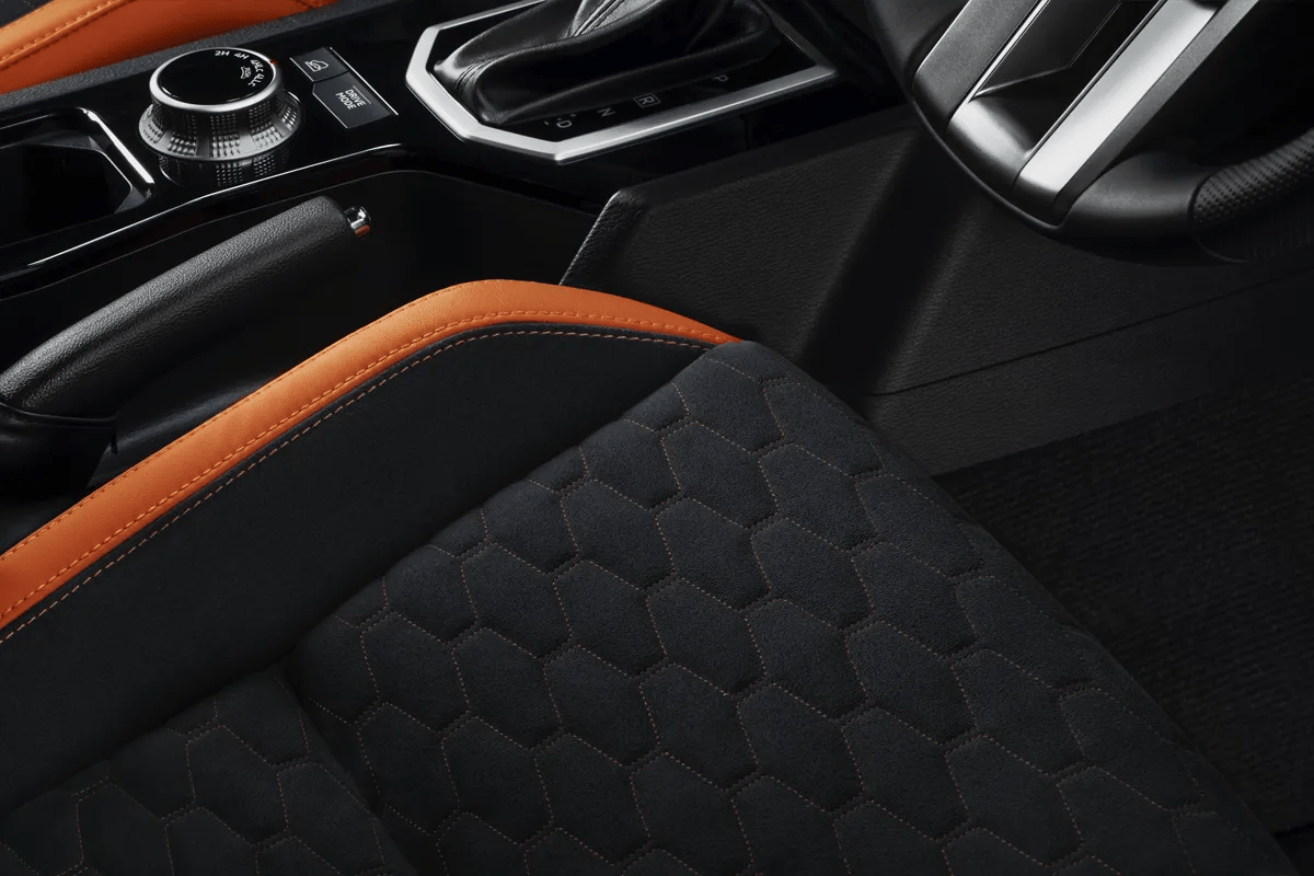 AUTOMOTIONZ - ALLNEW INTERIOR (2)